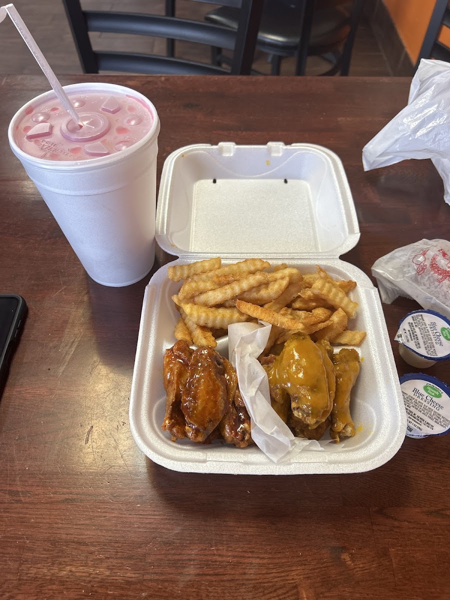 Best Wings (Conyers) Photos 2
